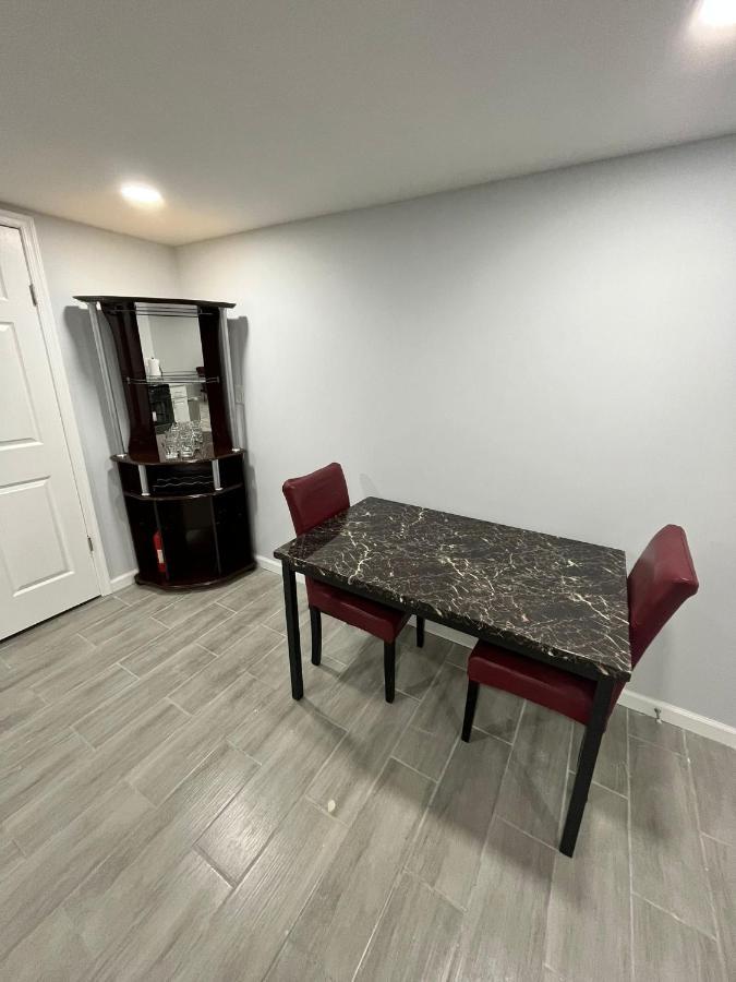 Airport Xpress Guestrooms Philadelphia Bagian luar foto